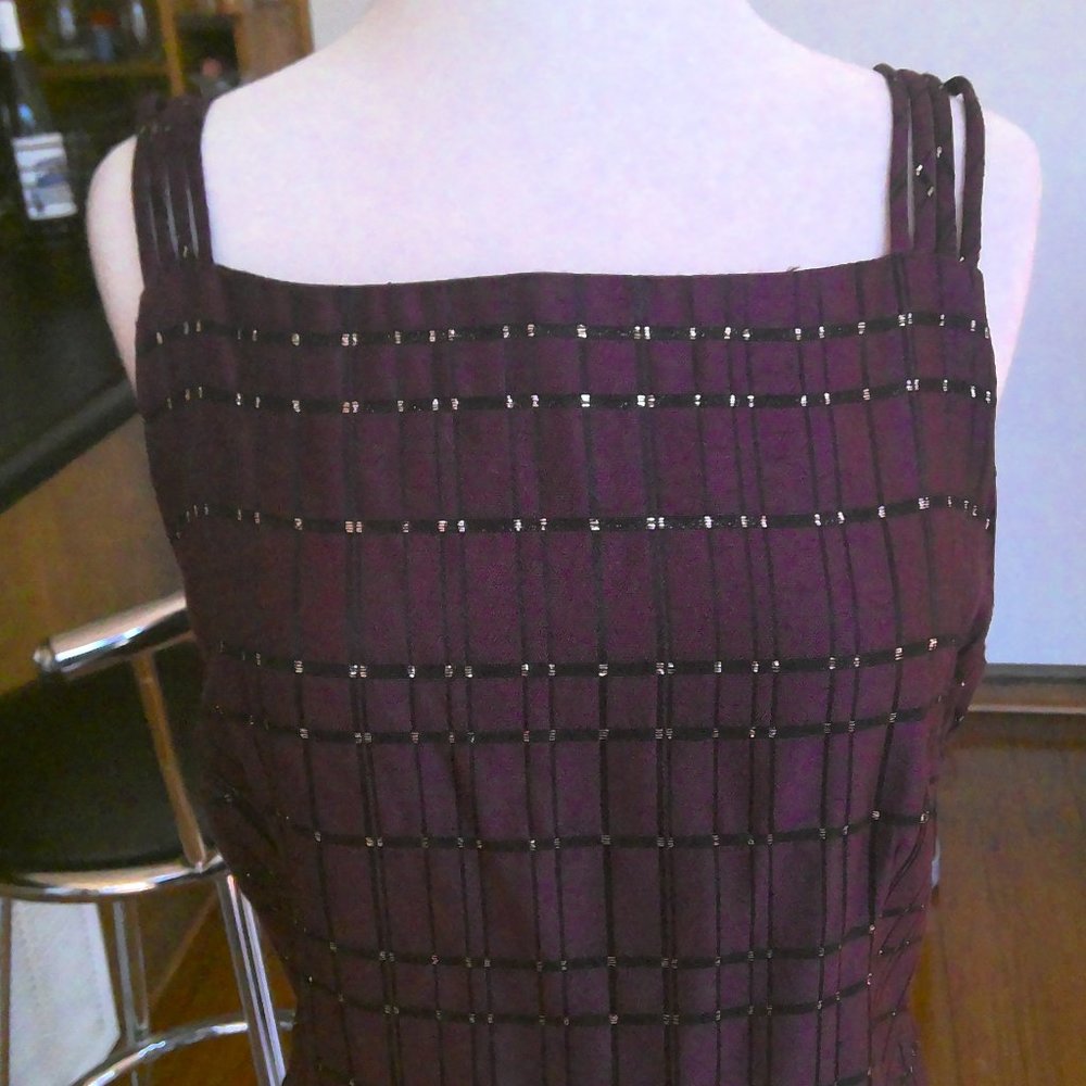 PAUL HARRIS DESIGN GRAPE WITH BLACK LINES AND GOLD SPECKS TRIPLE STRAP DRESS-14